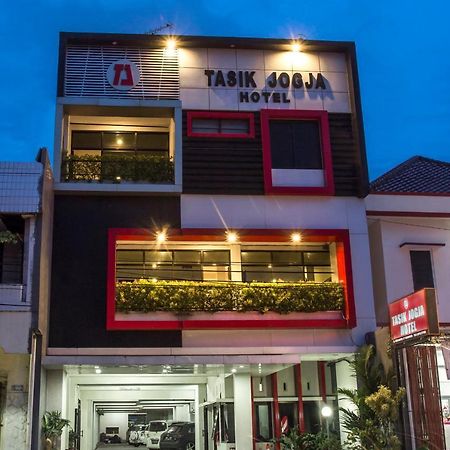 Tasik Jogja Hotel Джокьякарта Экстерьер фото