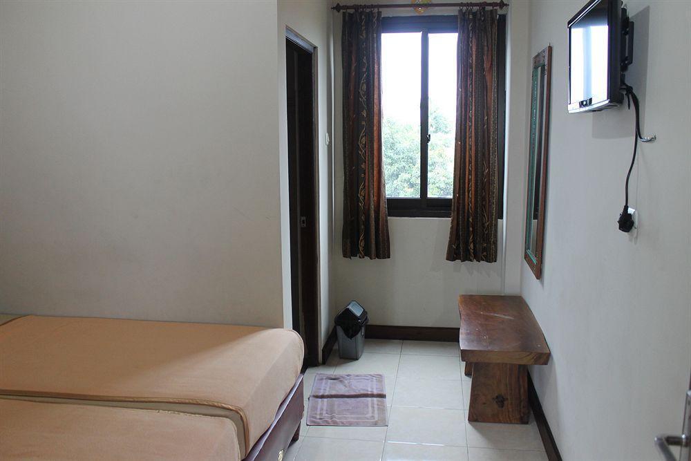 Tasik Jogja Hotel Джокьякарта Экстерьер фото